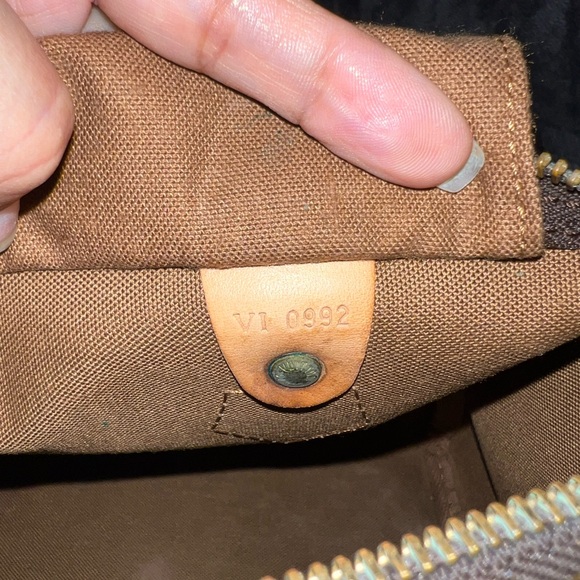 Louis Vuitton Speedy 25 *USED* - Picture 5 of 15